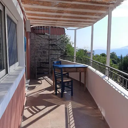 Lefkas Kavalos Kavalina Апартаменты